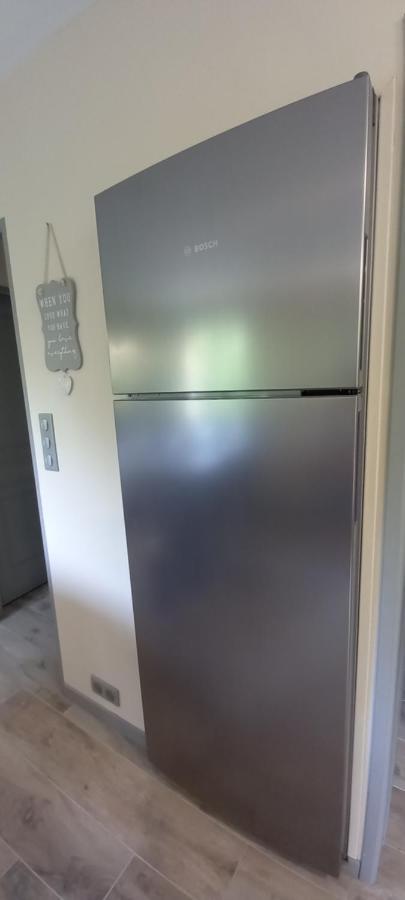 Logement Lumineux, Entierement Renove Avec Jardin Caumont-sur-Durance Bagian luar foto